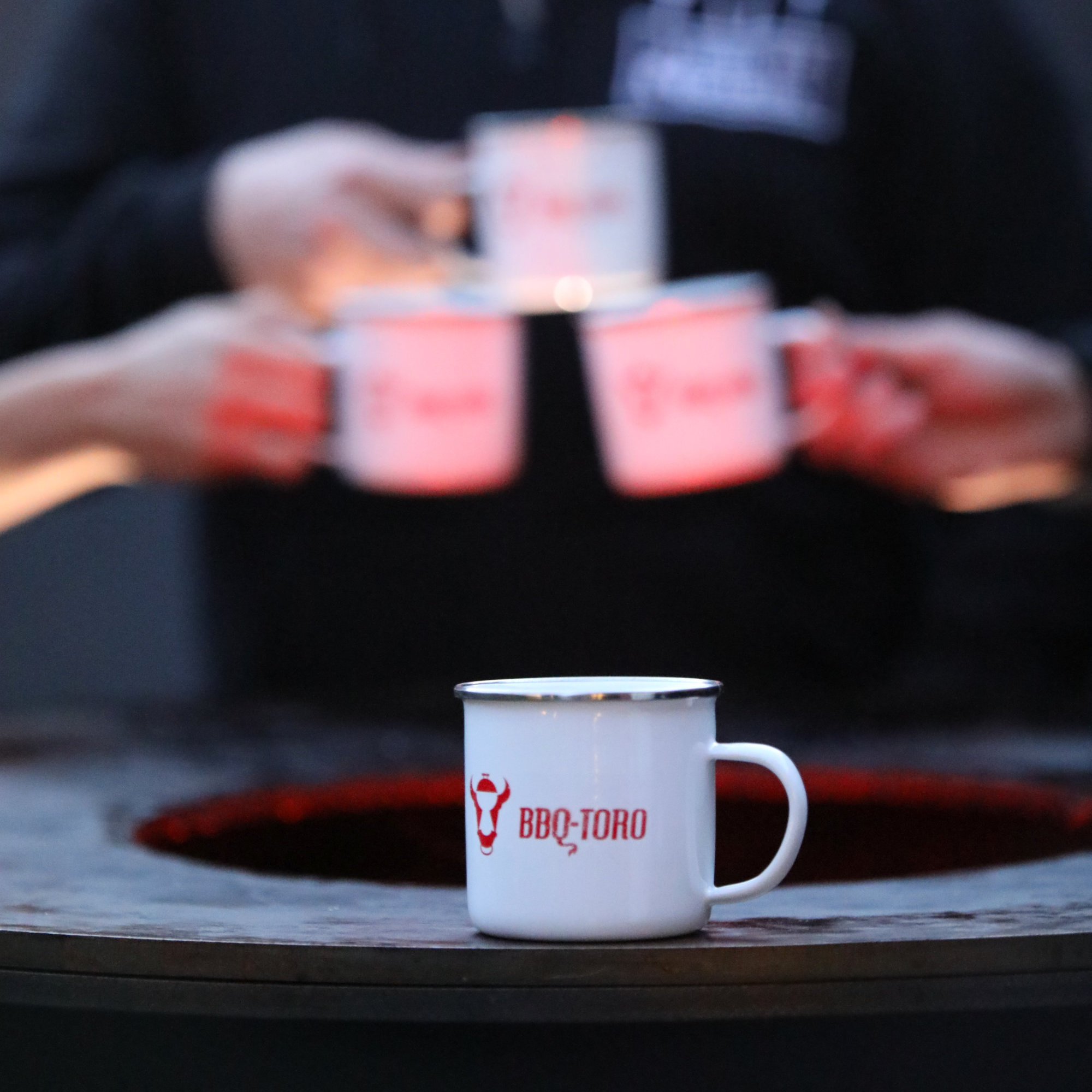 BBQ-Toro 2x Dopfheld Emaillierte Tasse 350 mlKaffeetasse Kaffeebecher 